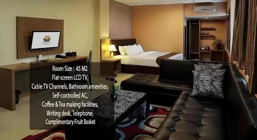 Asoka Luxury Hotel Bandar Lampung Exterior photo